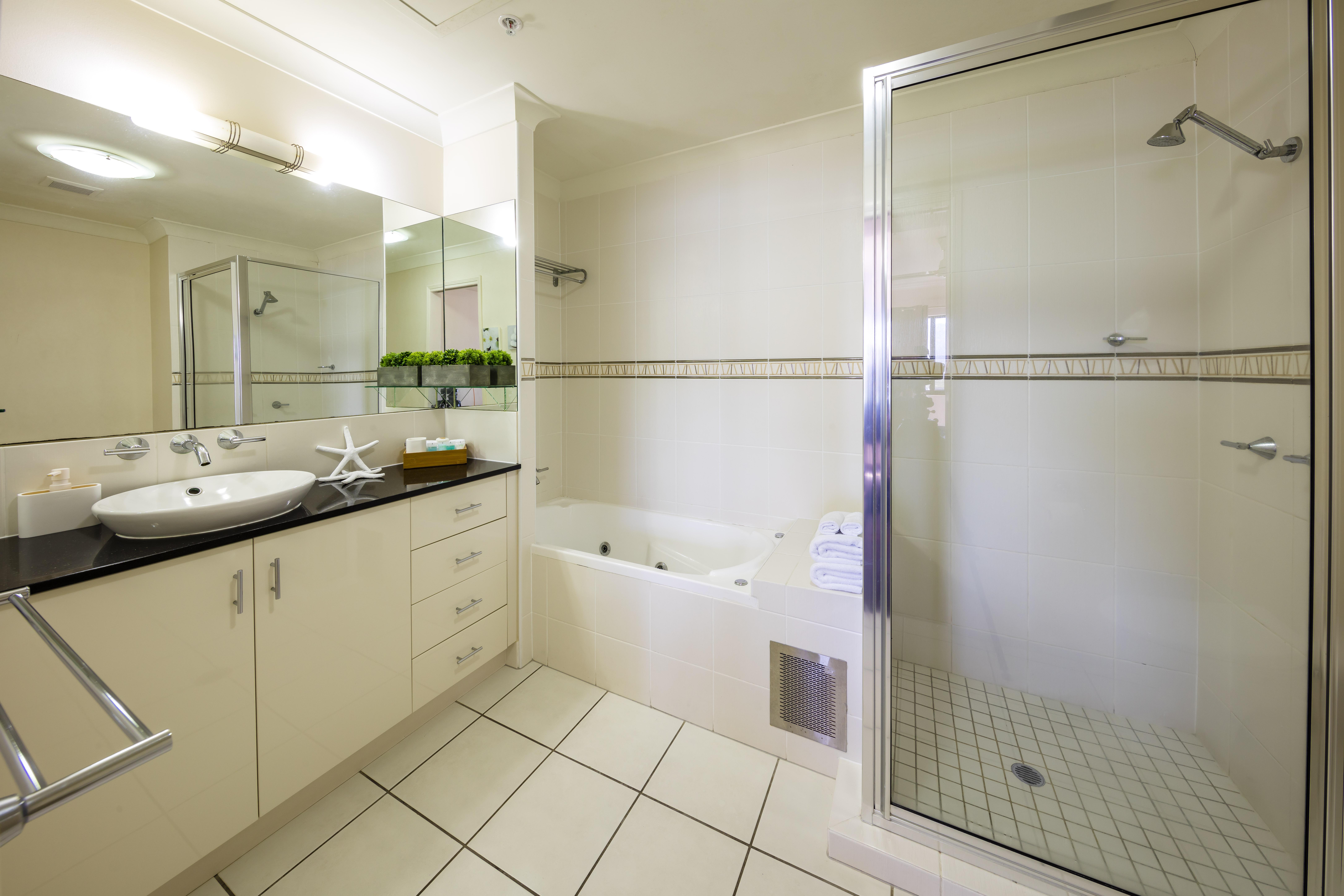 Jack And Newell Holiday Apartments Кернс Екстер'єр фото