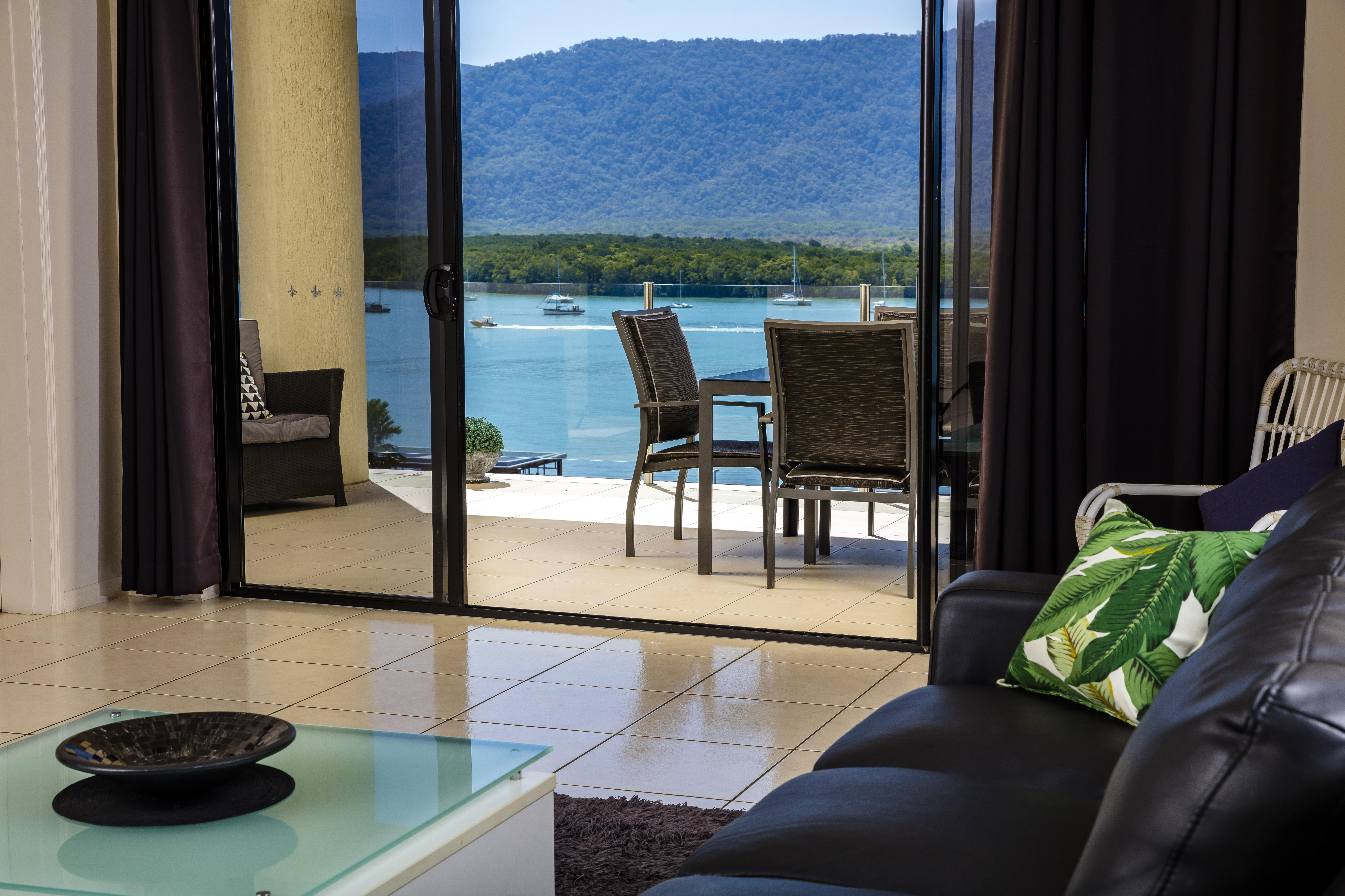 Jack And Newell Holiday Apartments Кернс Екстер'єр фото