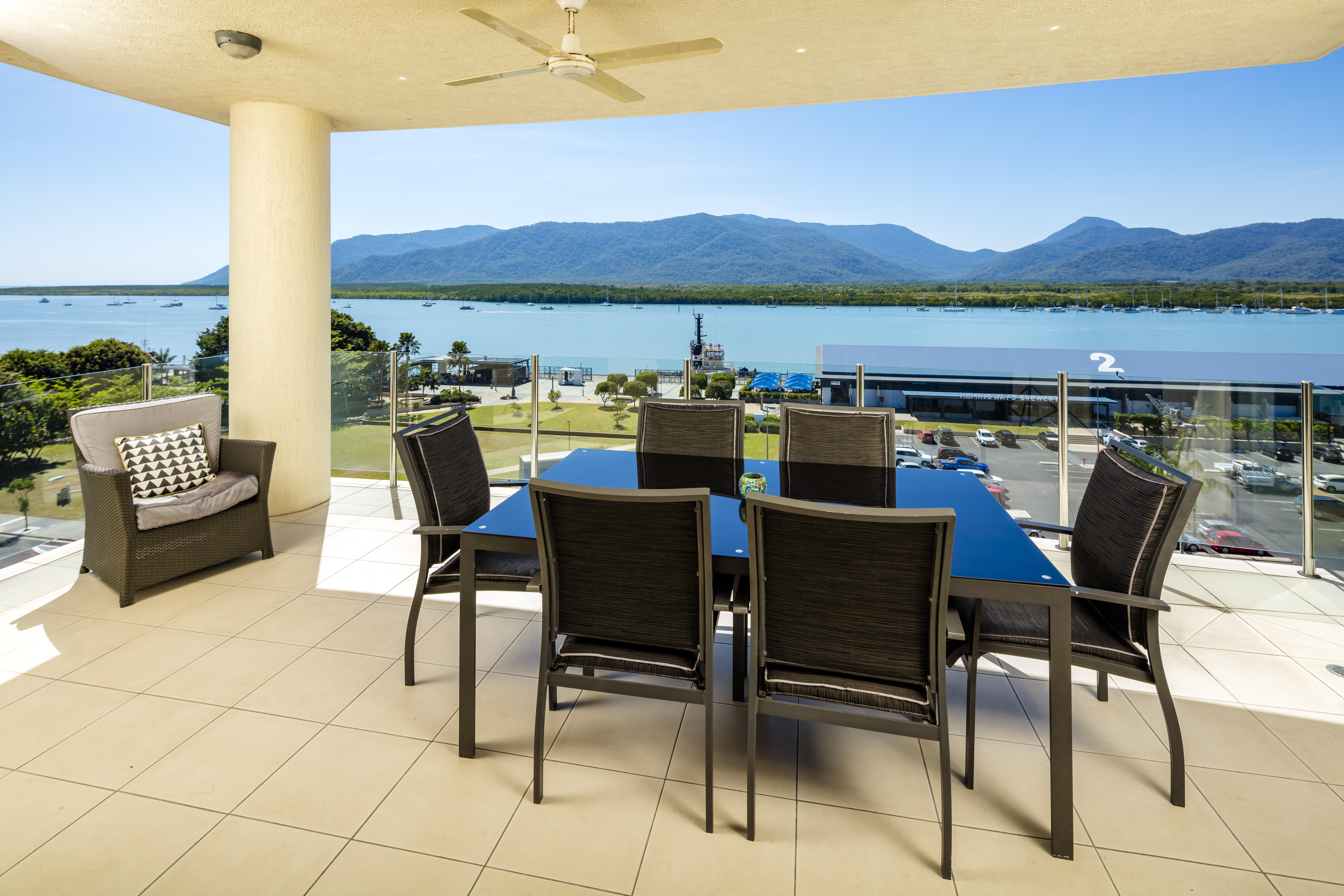 Jack And Newell Holiday Apartments Кернс Екстер'єр фото