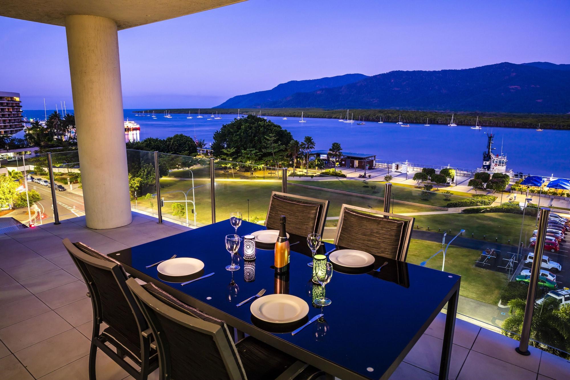 Jack And Newell Holiday Apartments Кернс Екстер'єр фото